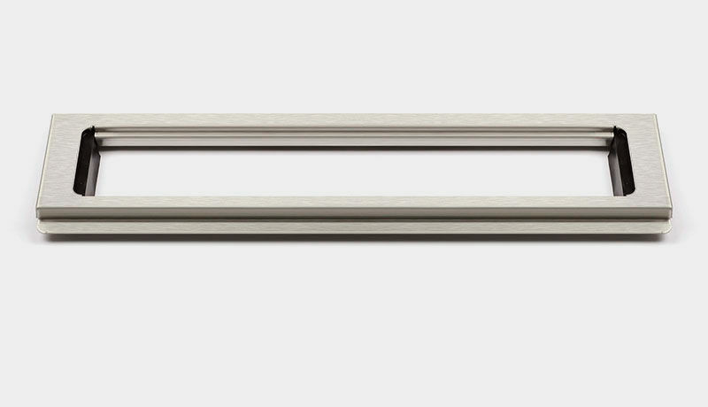 35000308_155046307 ClassicLine ram, friliggande